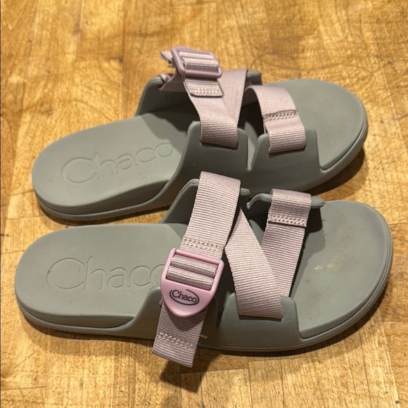 Chaco Gray and Pink Sandals with Cushioned Sole - Picture 2 of 4